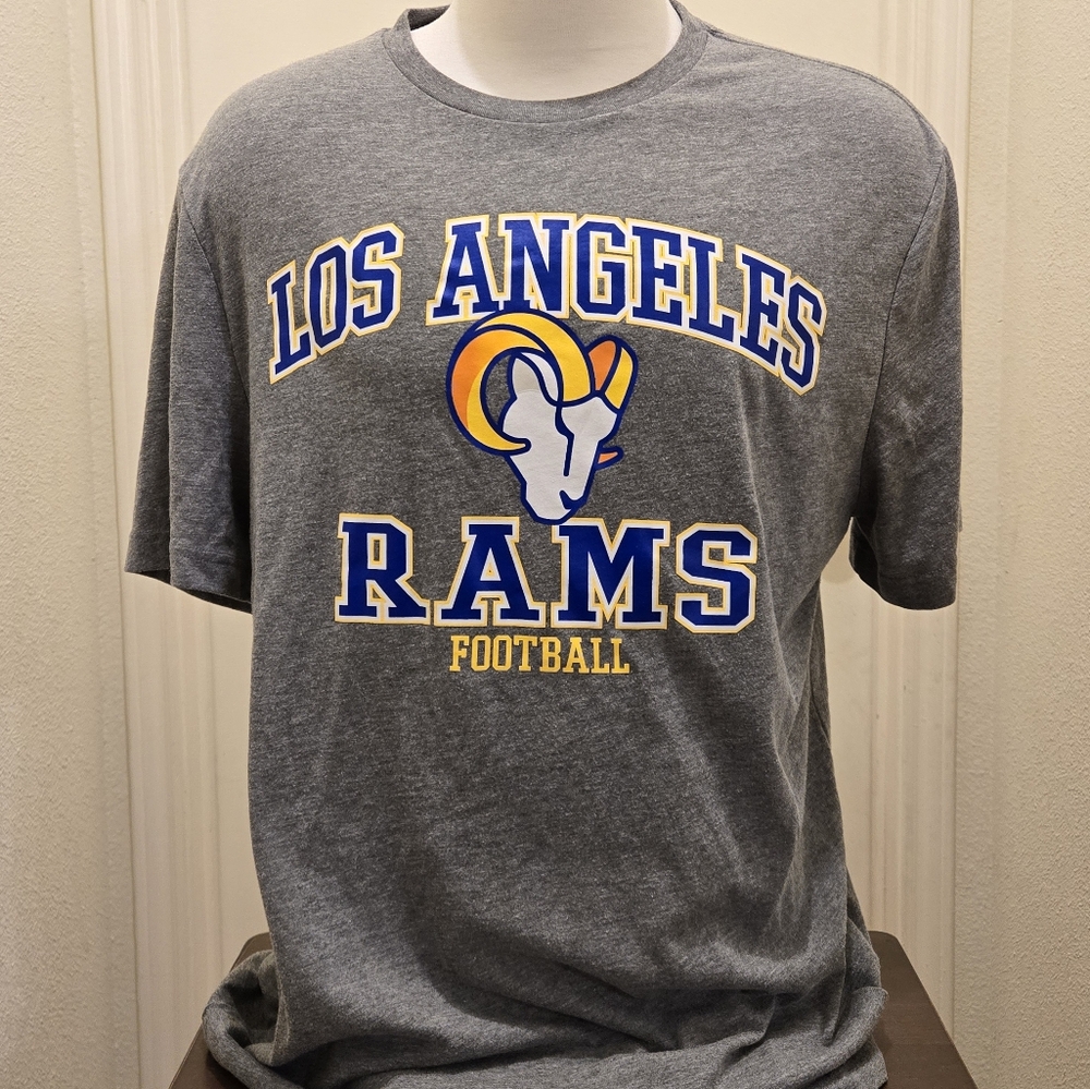 LA Rams t-shirt, Grey, size: L